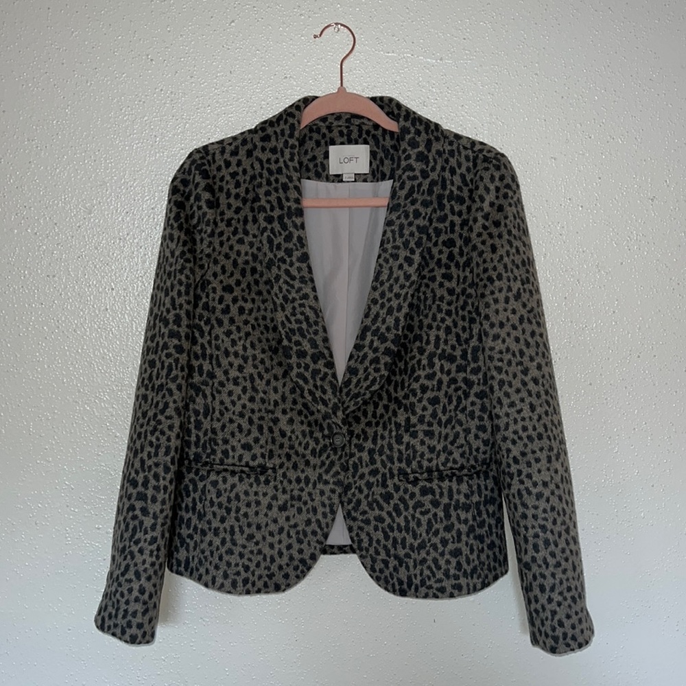 Ann Taylor Loft Leopard Print Blazer